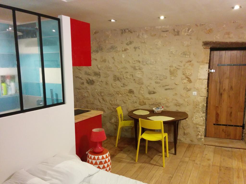 Appartement Tour Duguesclin à Chauvigny Extérieur photo