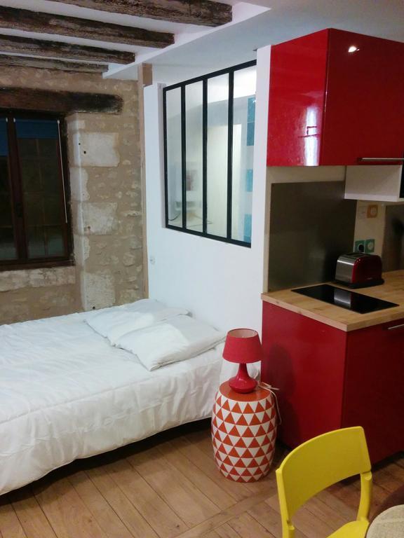 Appartement Tour Duguesclin à Chauvigny Extérieur photo