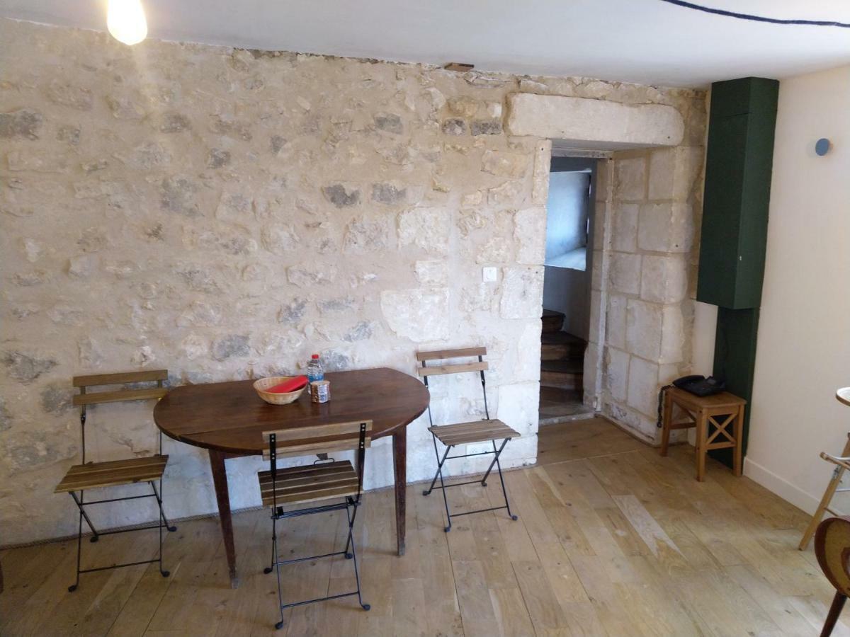 Appartement Tour Duguesclin à Chauvigny Extérieur photo