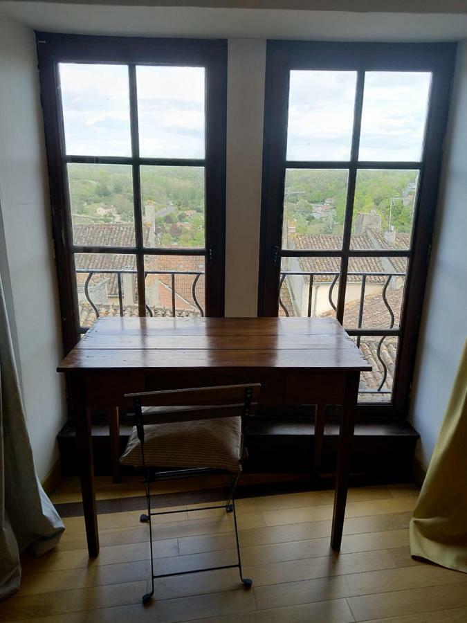 Appartement Tour Duguesclin à Chauvigny Extérieur photo
